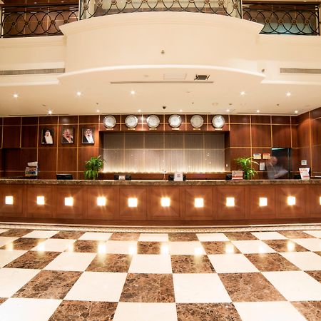 Crowne Plaza Al Khobar By Ihg Ξενοδοχείο Εξωτερικό φωτογραφία The lobby of the hotel