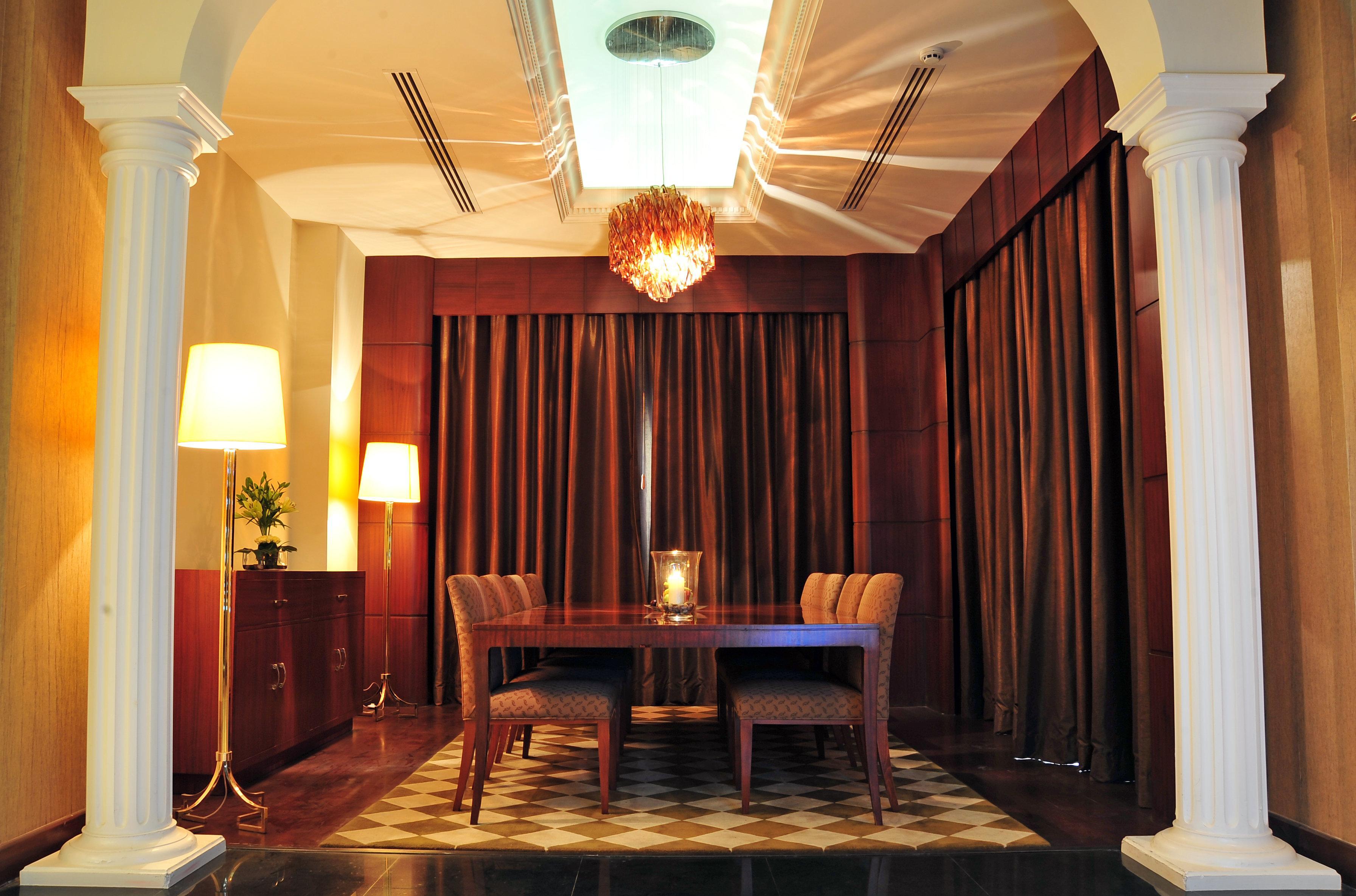 Crowne Plaza Al Khobar By Ihg Ξενοδοχείο Εξωτερικό φωτογραφία The interior of the hotel