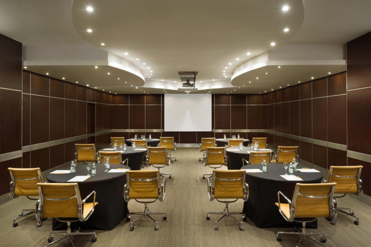 Crowne Plaza Al Khobar By Ihg Ξενοδοχείο Εξωτερικό φωτογραφία Meeting room