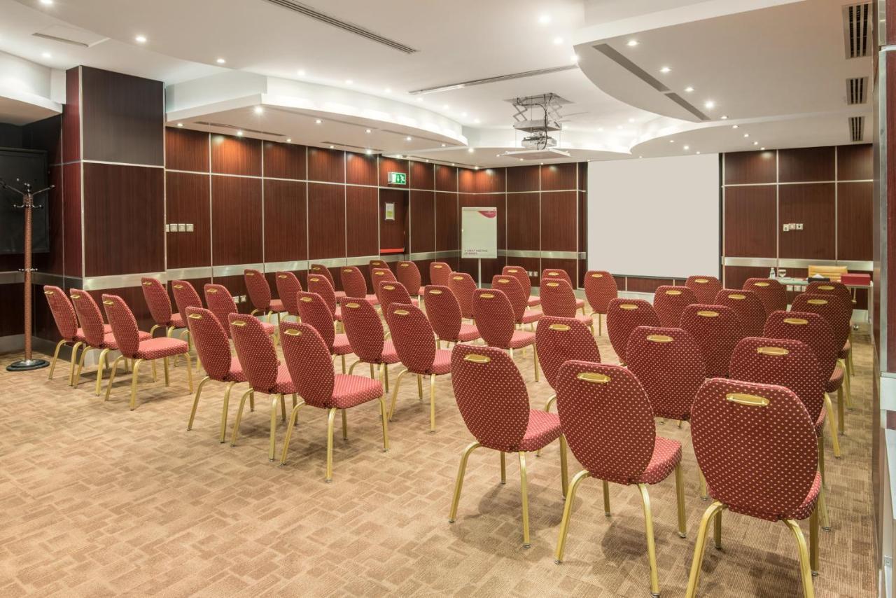 Crowne Plaza Al Khobar By Ihg Ξενοδοχείο Εξωτερικό φωτογραφία Meeting room